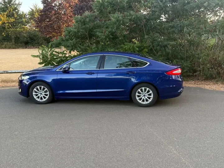 Ford Mondeo 2015 photo 3