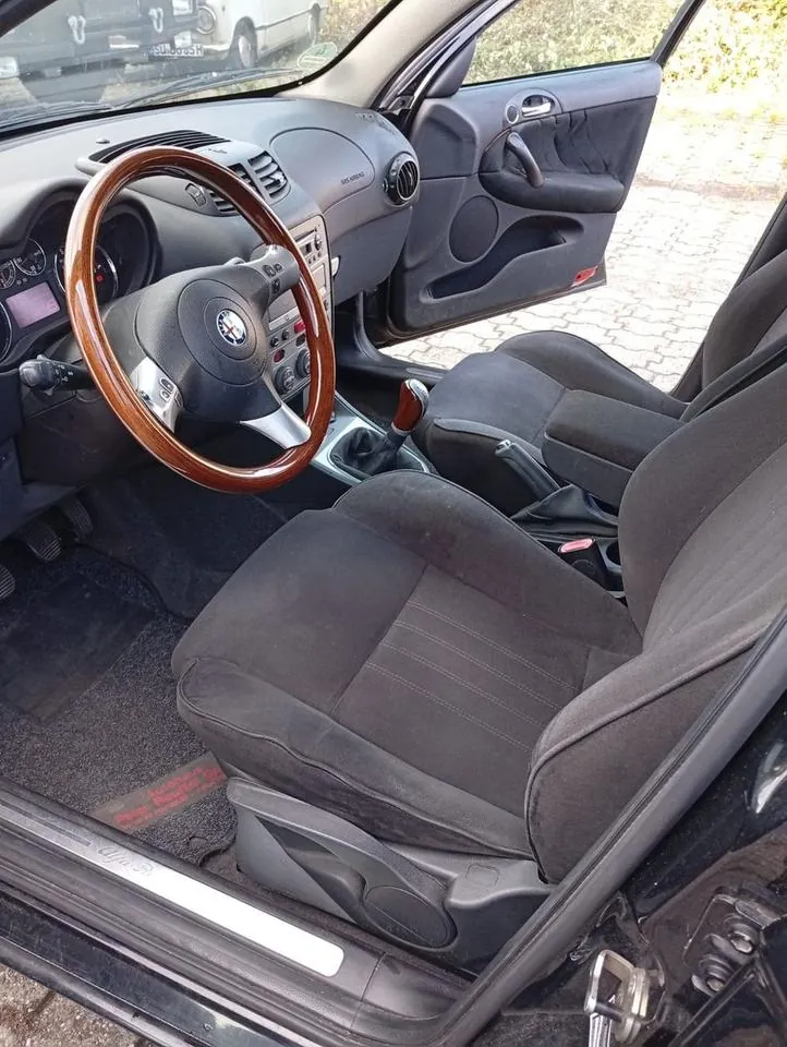 Alfa Romeo 147