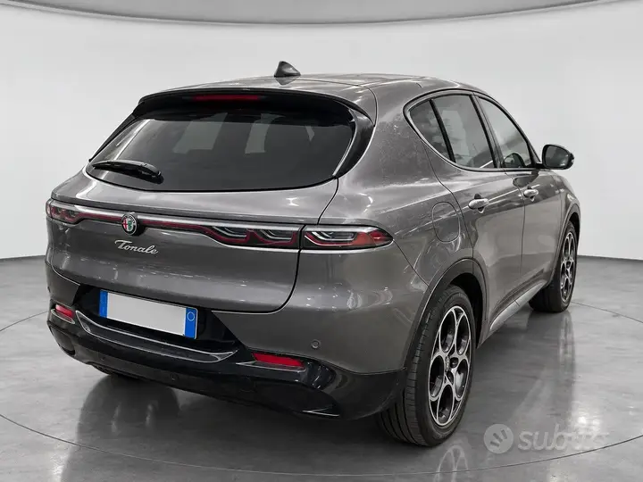 Alfa Romeo Tonale 2024 photo 3