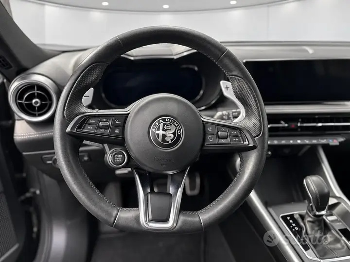 Alfa Romeo Tonale 2024 photo 4
