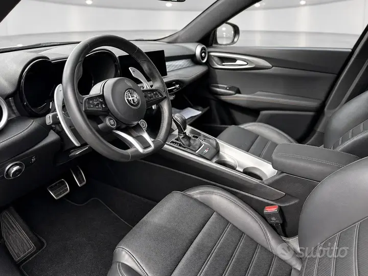 Alfa Romeo Tonale 2024 photo 5