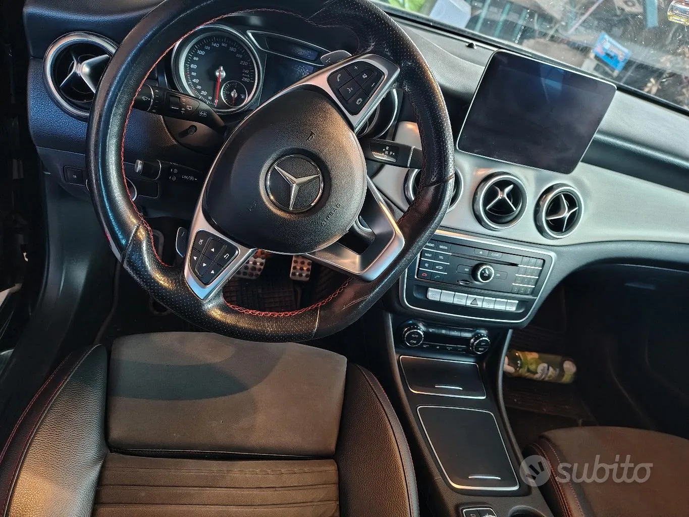 Mercedes-Benz Gla 2018 photo 5
