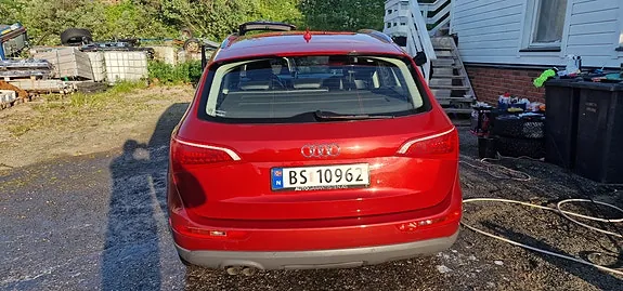 Audi Q5 2010 photo 4