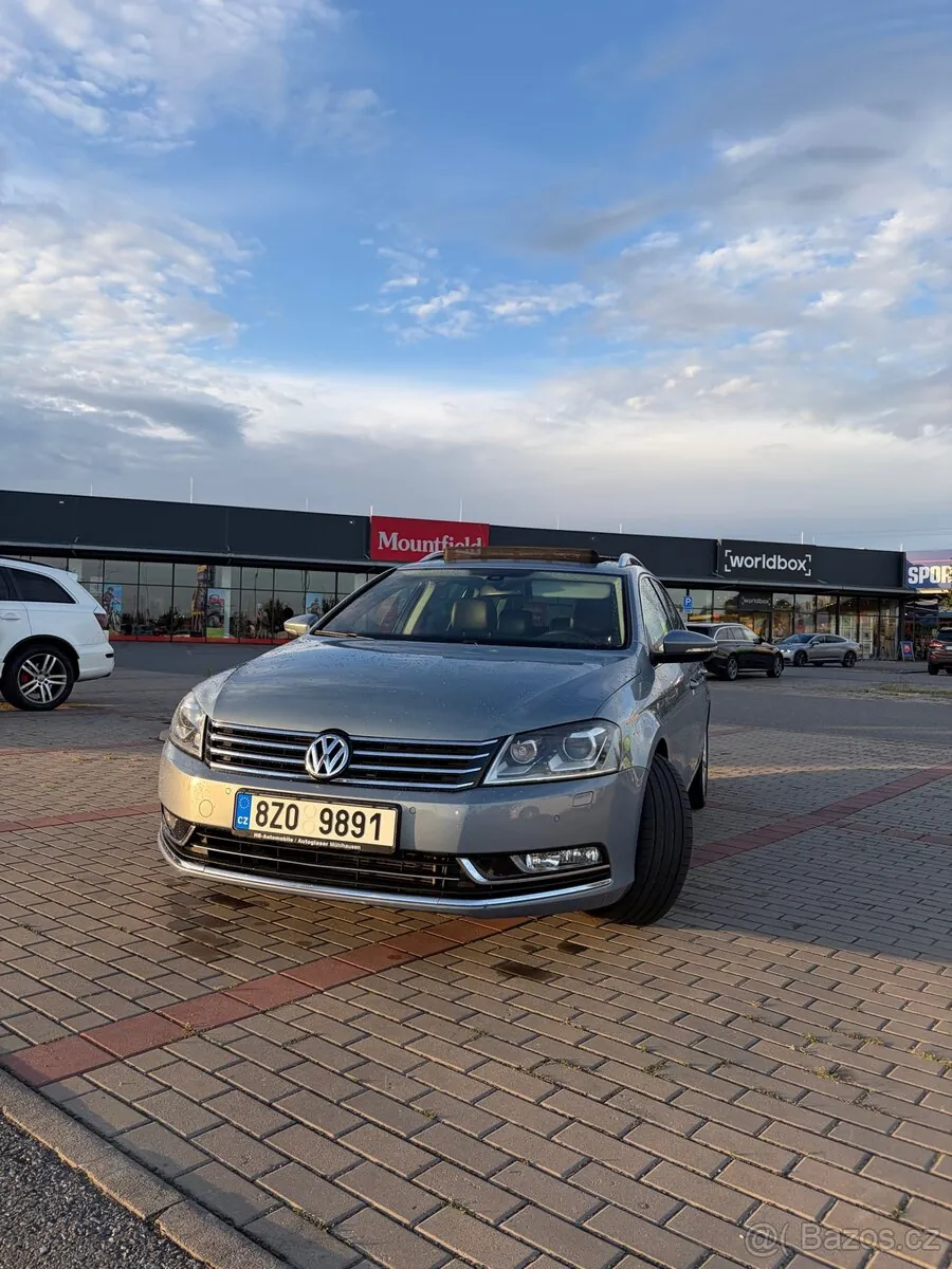 Volkswagen Passat 2012 photo 3