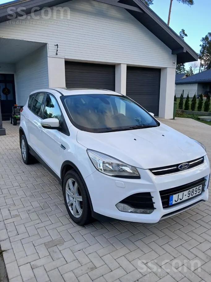Ford Kuga 2013 photo 2