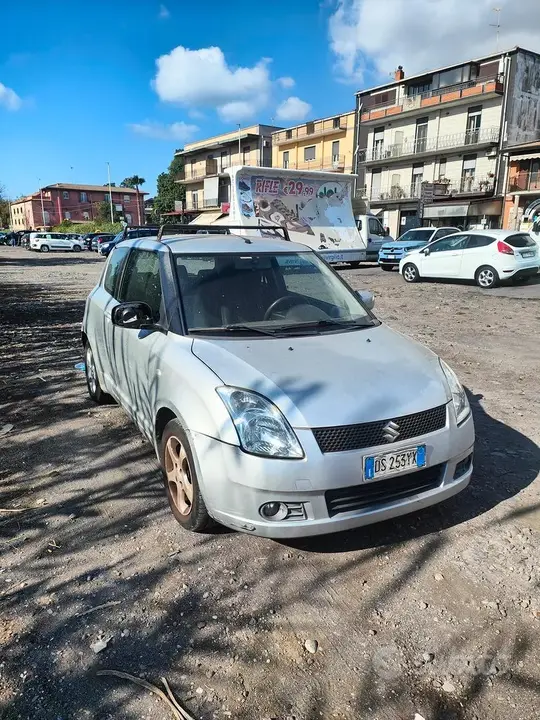 Suzuki Swift 2008 photo 2