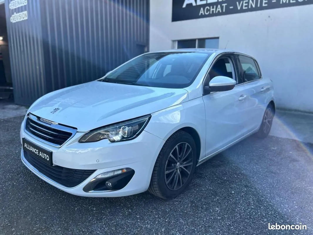 Peugeot 308 2013 photo 2