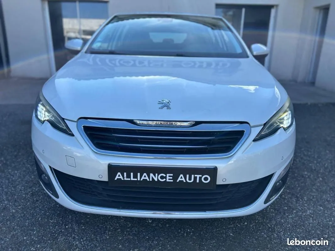Peugeot 308 2013 photo 5