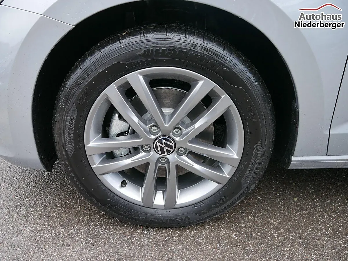 Volkswagen Touran 2026 photo 3