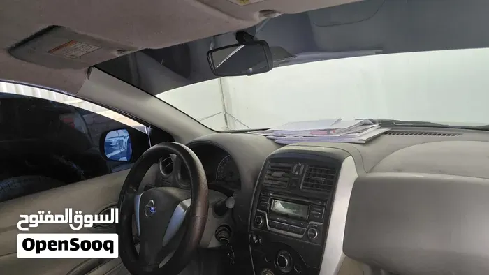 Nissan Sunny 2015 photo 5