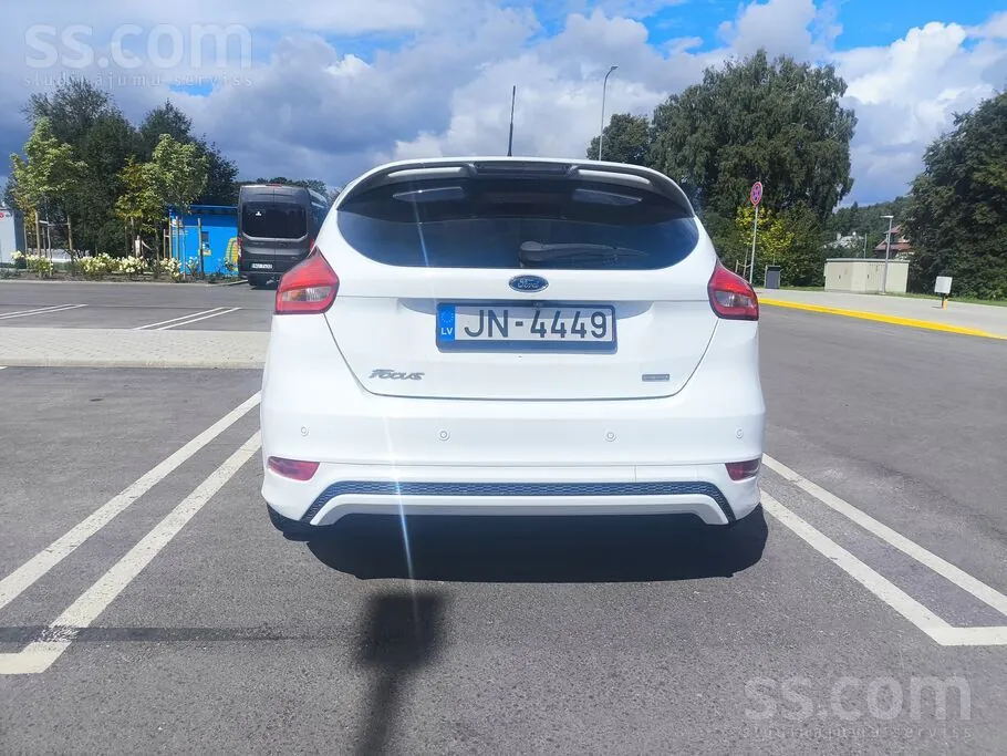 Ford Focus 2016 photo 5