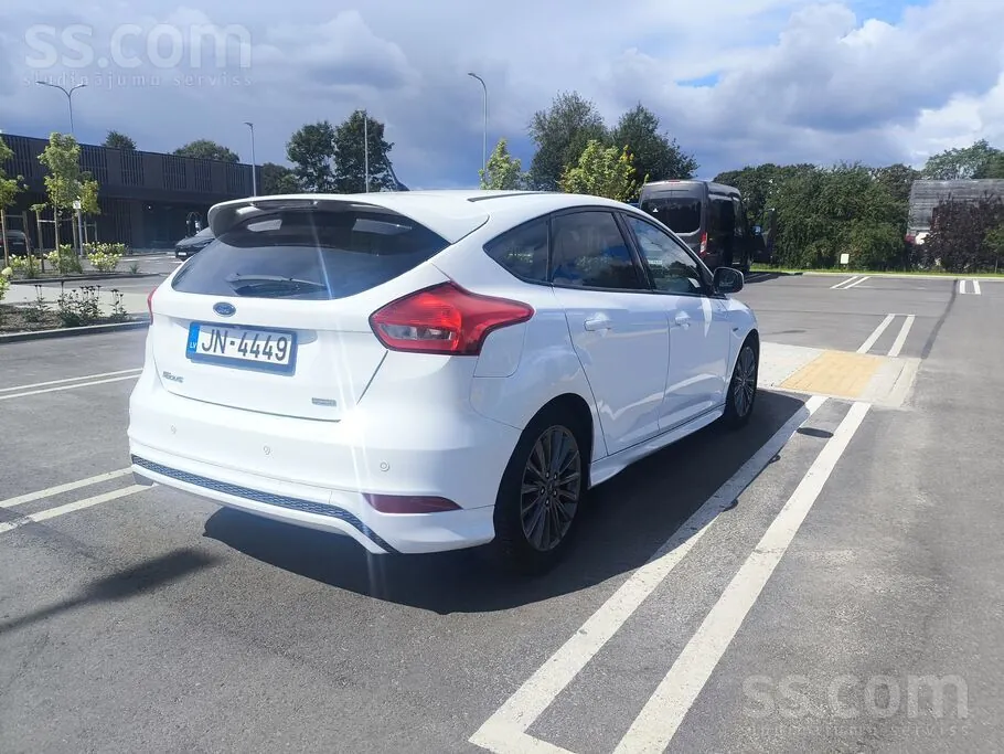 Ford Focus 2016 photo 3