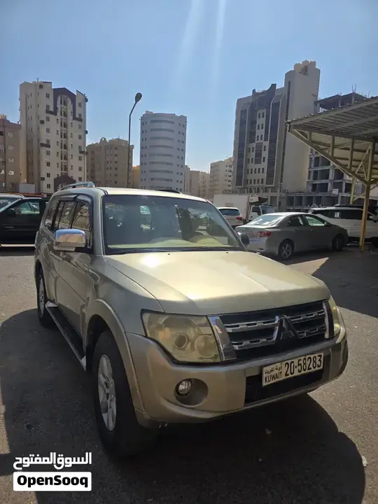 Mitsubishi Pajero 2013 photo 5
