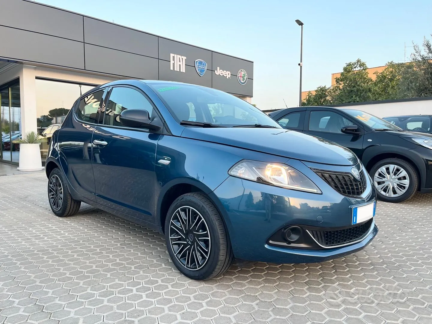 Lancia Ypsilon 2024 photo 2