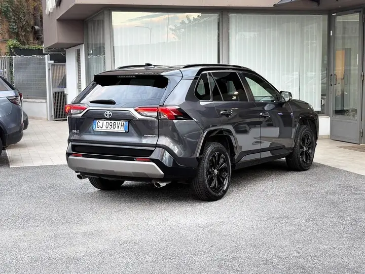 Toyota Rav4 2022 photo 5
