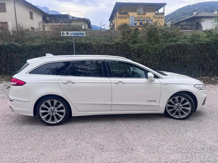 Ford Mondeo 2020 photo 2