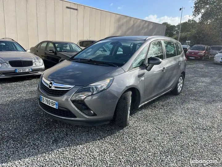 Opel Zafira Tourer