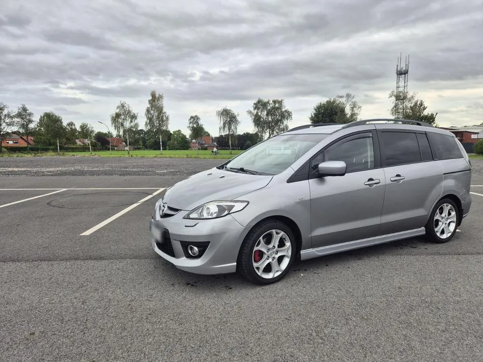 Mazda 5