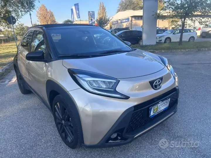 Toyota Aygo 2022 photo 2