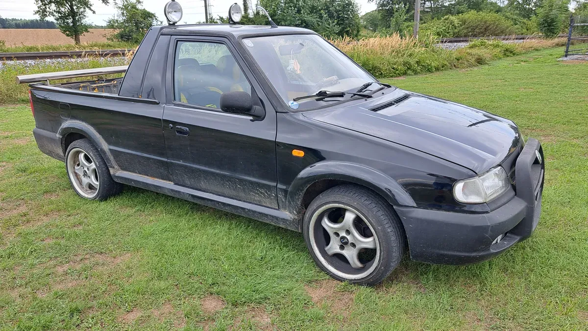 Skoda Felicia 2000 photo 2