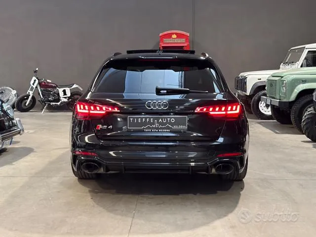 Audi Rs4 2020 photo 5