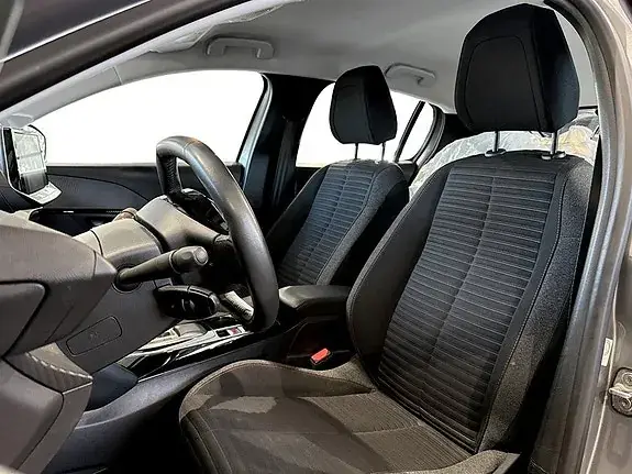 Peugeot E-208 2022 photo 5