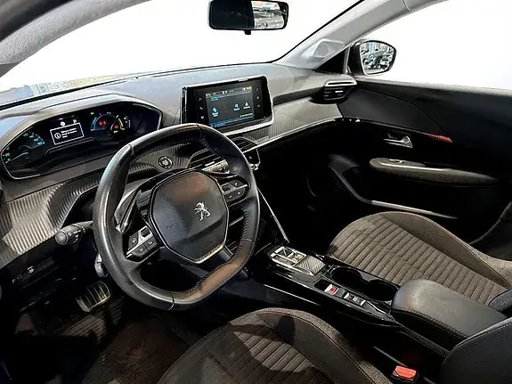 Peugeot E-208 2022 photo 4