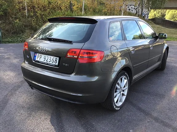 Audi A3 2011 photo 3