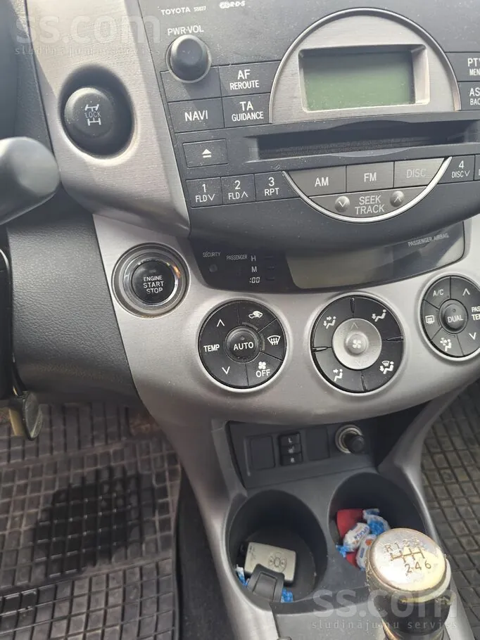 Toyota Rav4 2006 photo 5