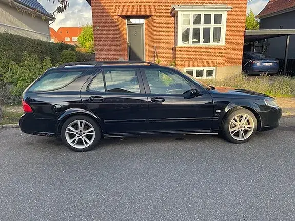 Saab 9-5 2007 photo 2
