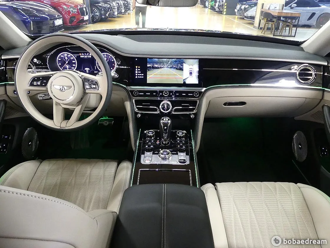 Bentley Flying Spur 2024 photo 4