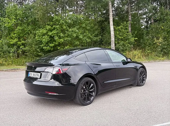 Tesla Model 3 2019 photo 3