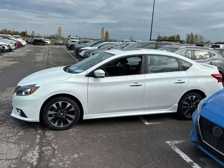 Nissan Sentra 2017 photo 4