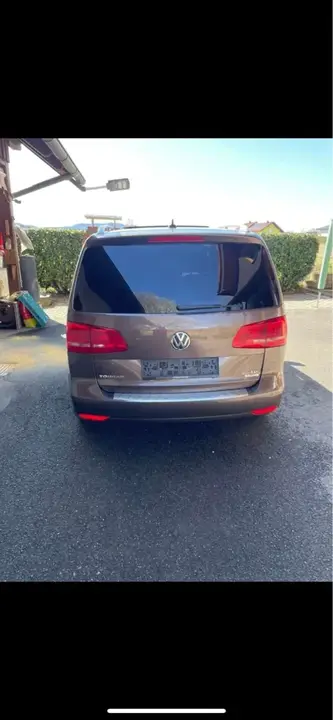Volkswagen Touran 2013 photo 3