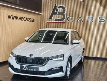 Skoda Scala 2019 photo 2
