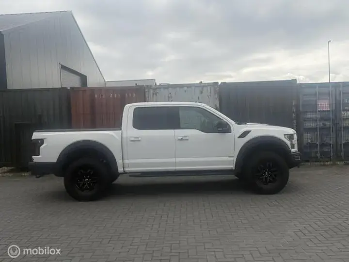 Ford F-150 2017 photo 2