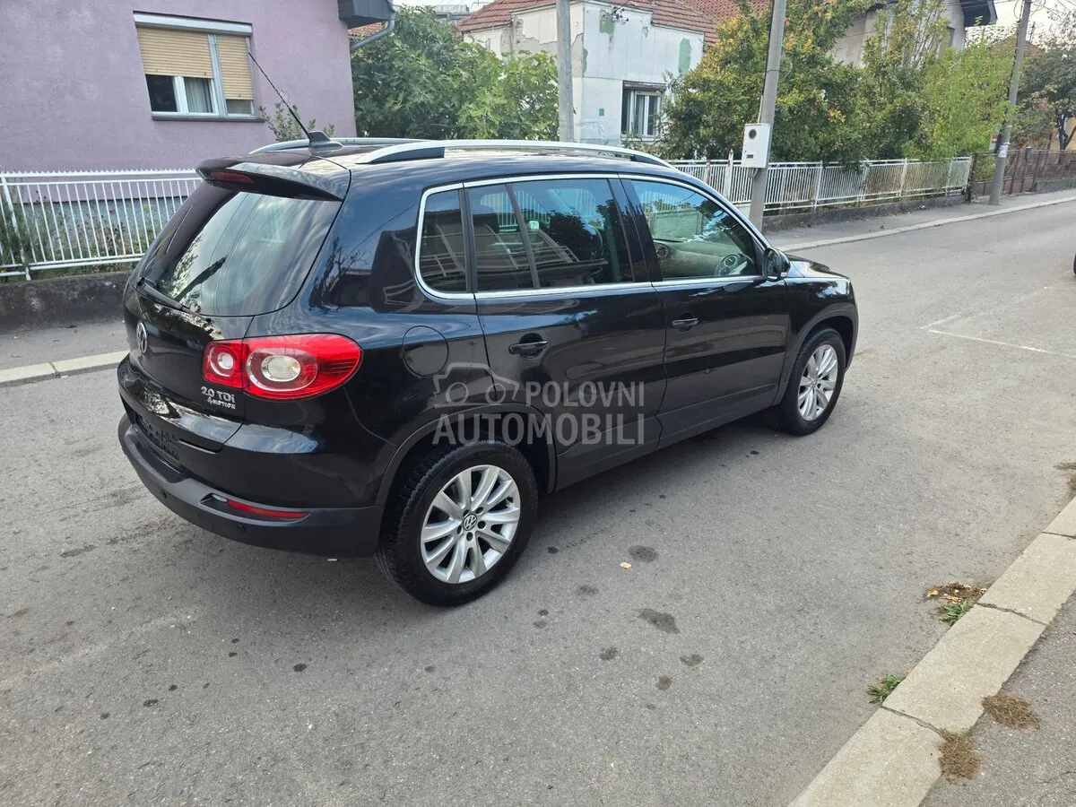 Volkswagen Tiguan 2009 photo 4