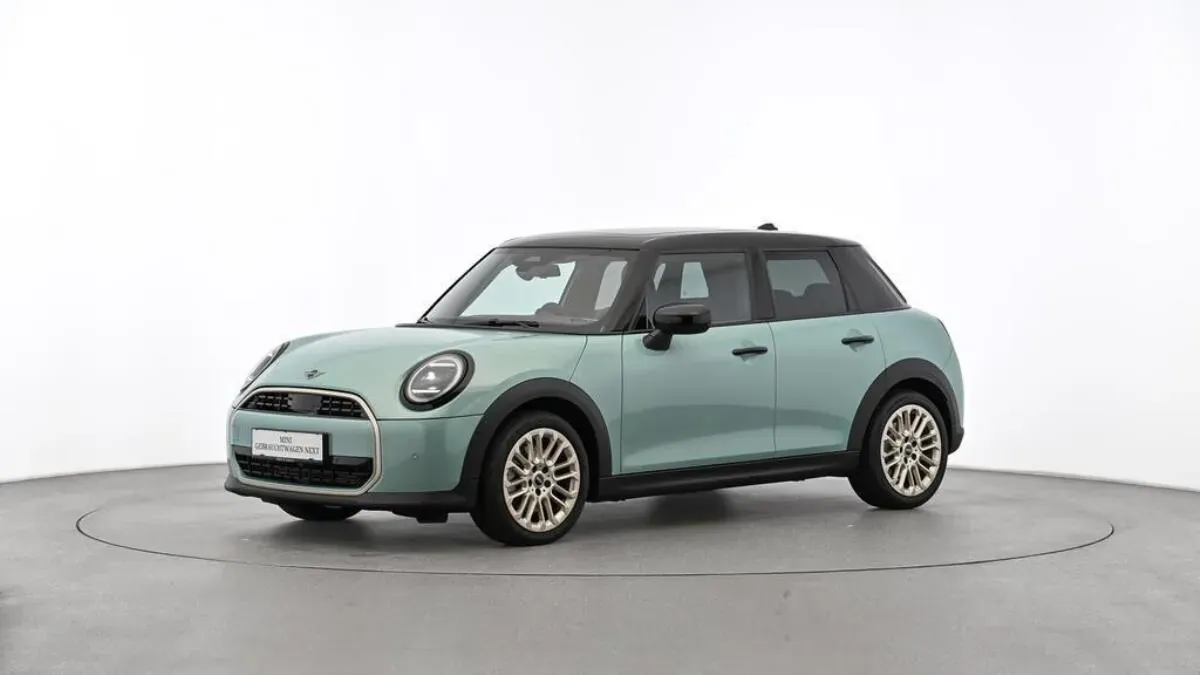 Mini Cooper 2025 photo 2