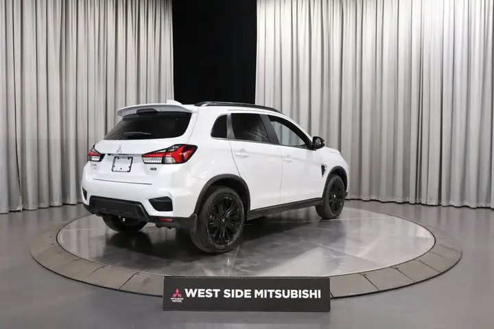 Mitsubishi Rvr 2027 photo 5