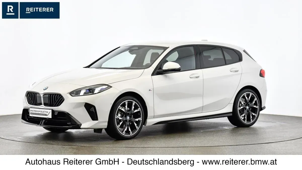 BMW 1 Series 2025 photo 3
