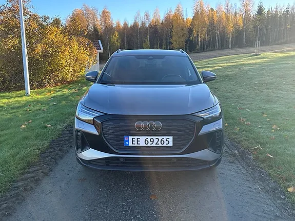 Audi Q4 E-Tron 2022 photo 4