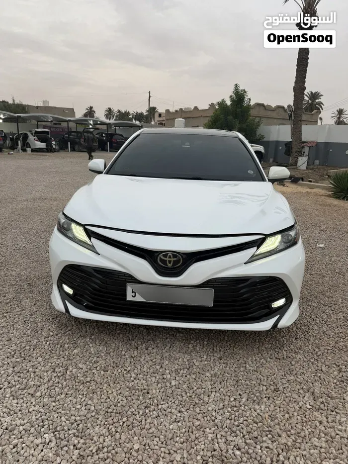 Toyota Camry 2019 photo 3