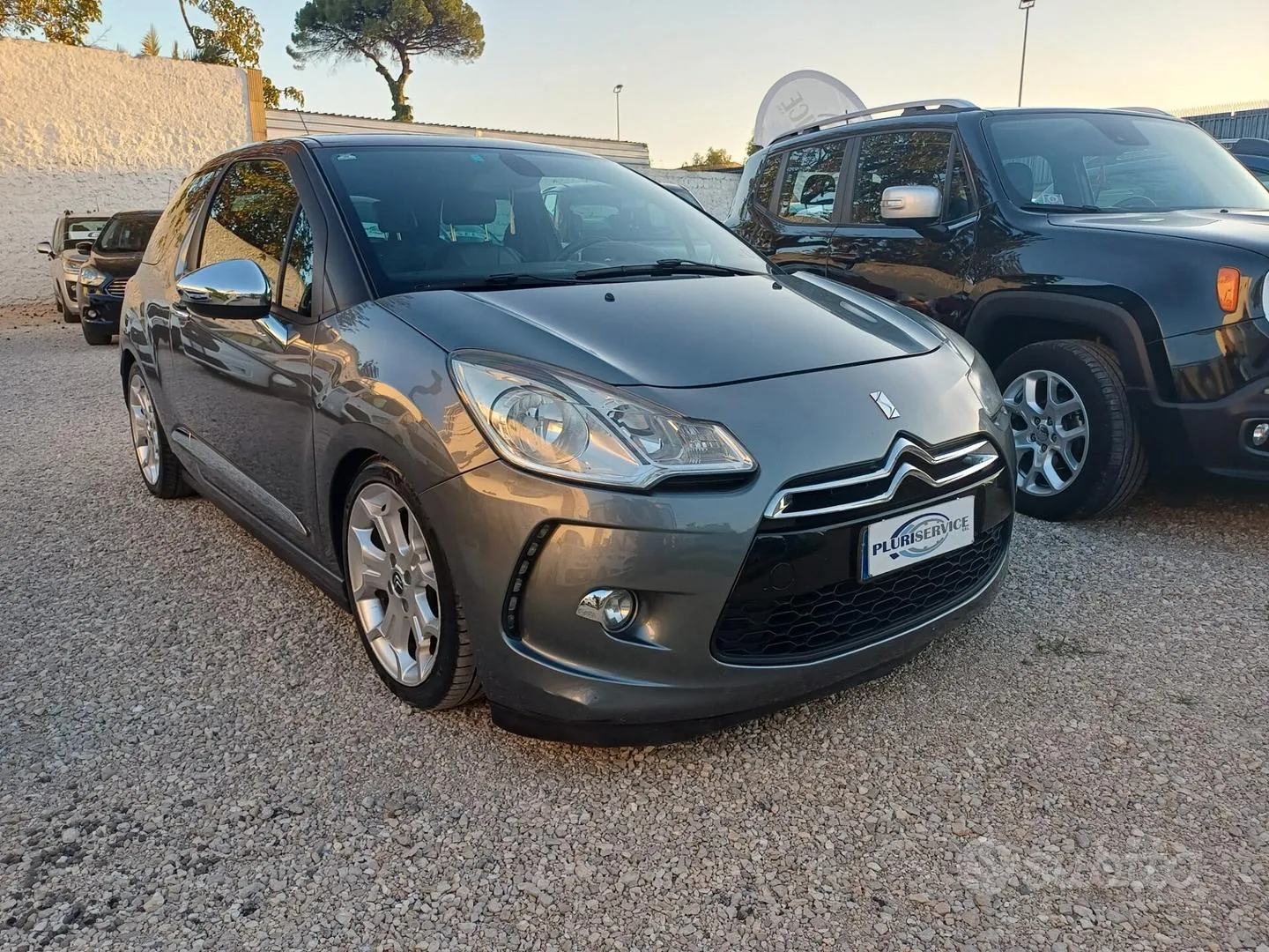 DS Automobiles Ds 3 2011 photo 2