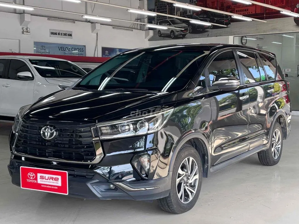 Toyota Innova 2020 photo 2