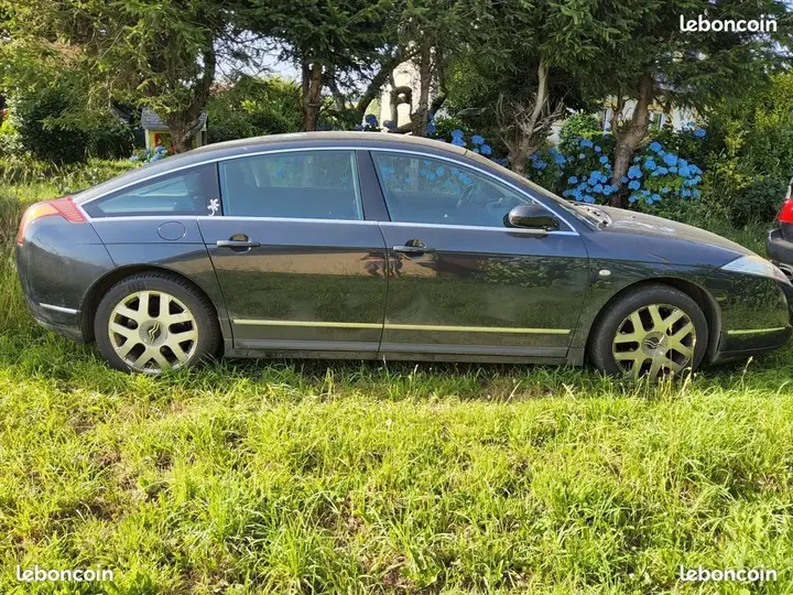 Citroen C6 2009 photo 2