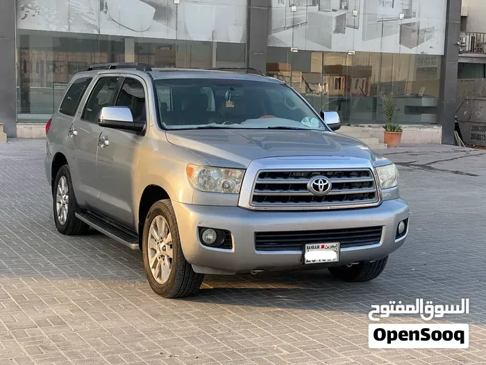 Toyota Sequoia