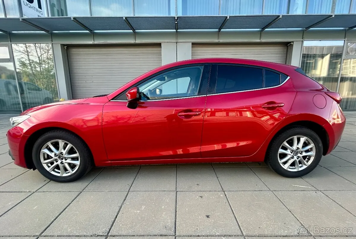Mazda 3 2026 photo 2