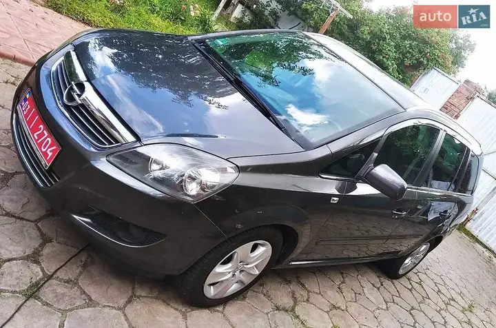 Opel Zafira 2011 photo 3