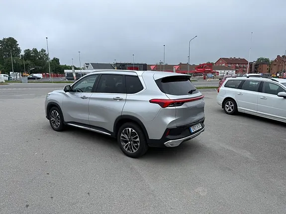 Maxus Euniq 6 2022 photo 5