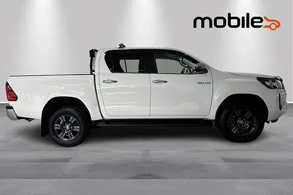 Toyota Hilux 2025 photo 2